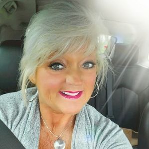 Meet your Posher, Cathy